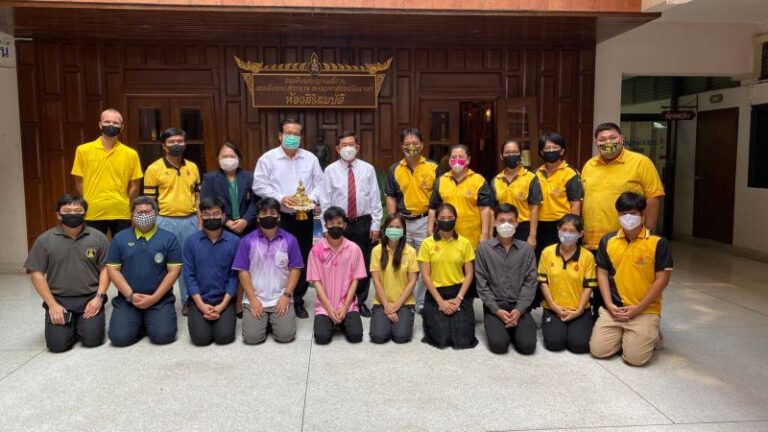 เลขา กพฐ.เยี่ยมให้กำลังใจ คณะครูโรงเรียนวัดบวรนิเวศ